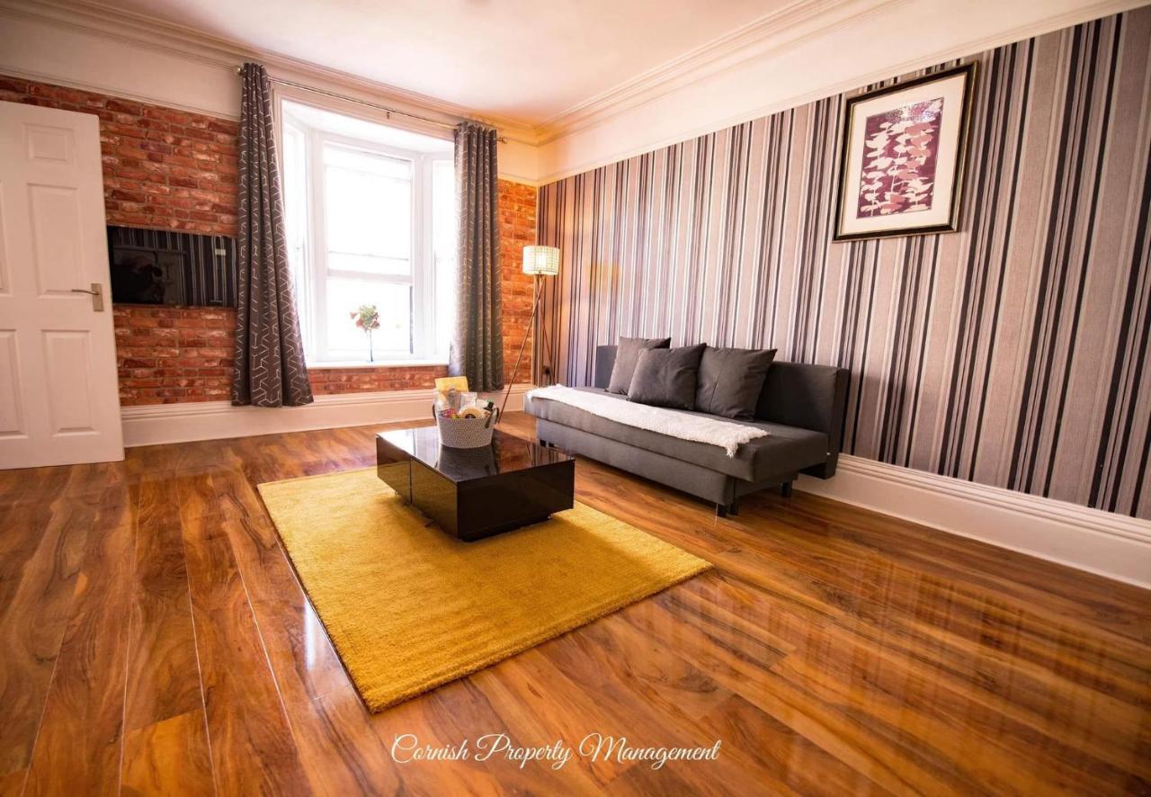 River Street Apartments Truro Esterno foto